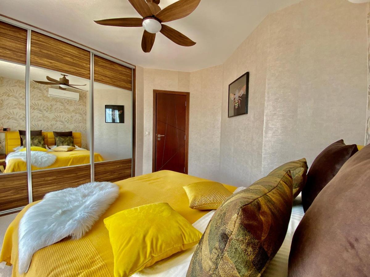 Millennium II Family Paradise Aparthotel Sveti Vlas Exterior foto