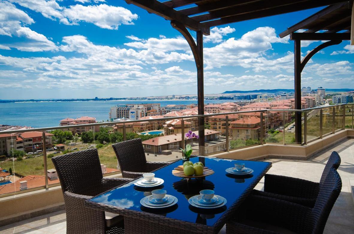Millennium II Family Paradise Aparthotel Sveti Vlas Exterior foto