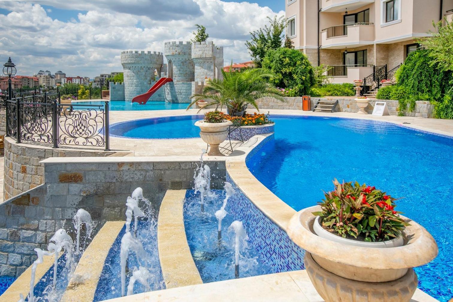 Millennium II Family Paradise Aparthotel Sveti Vlas Exterior foto